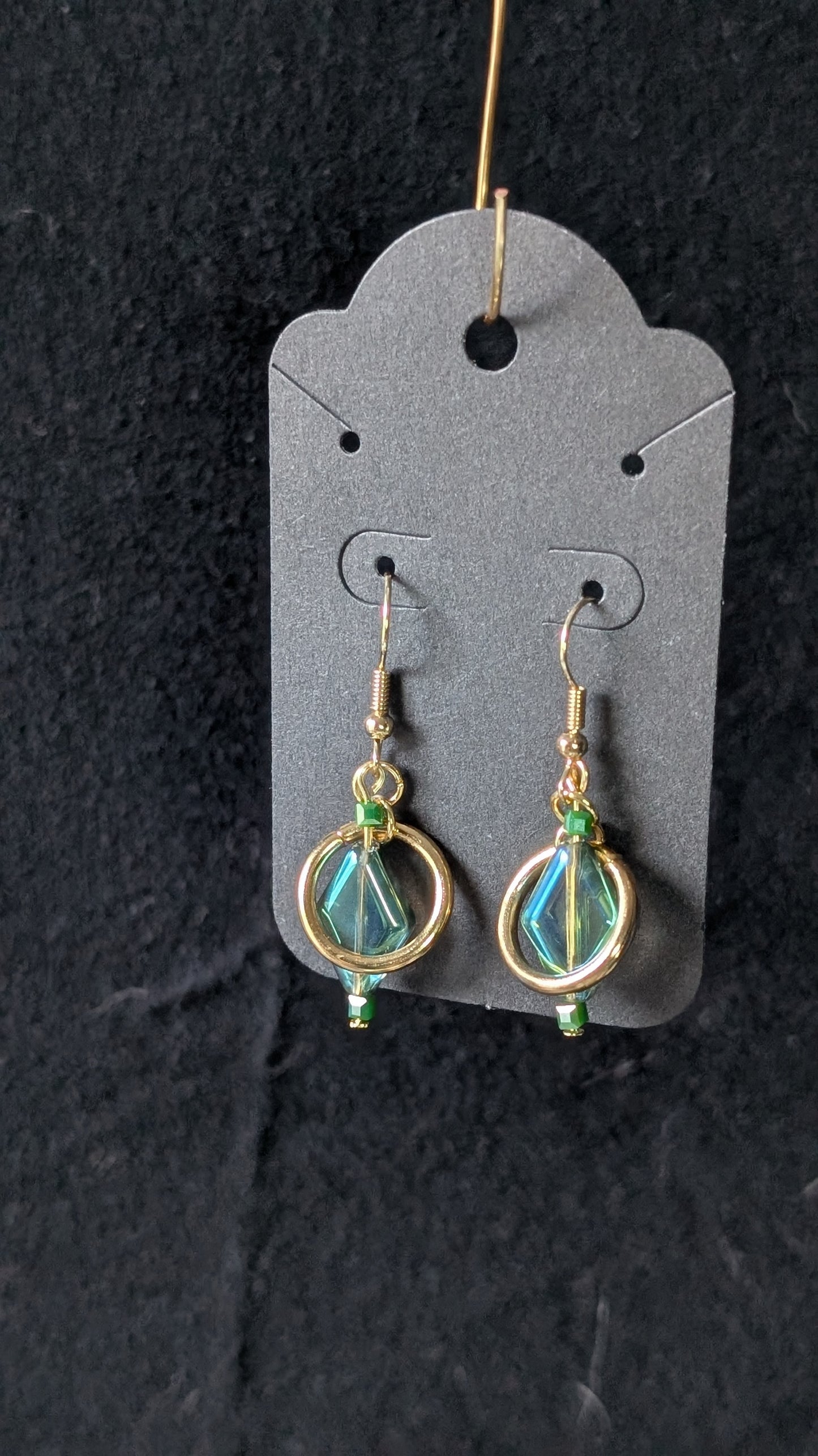 Diamond Circle Earrings - Gold