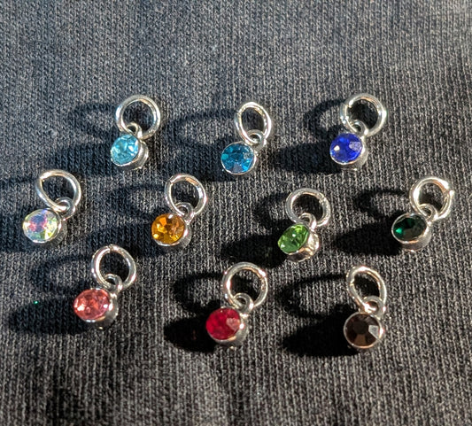 Glass charms (4ct)